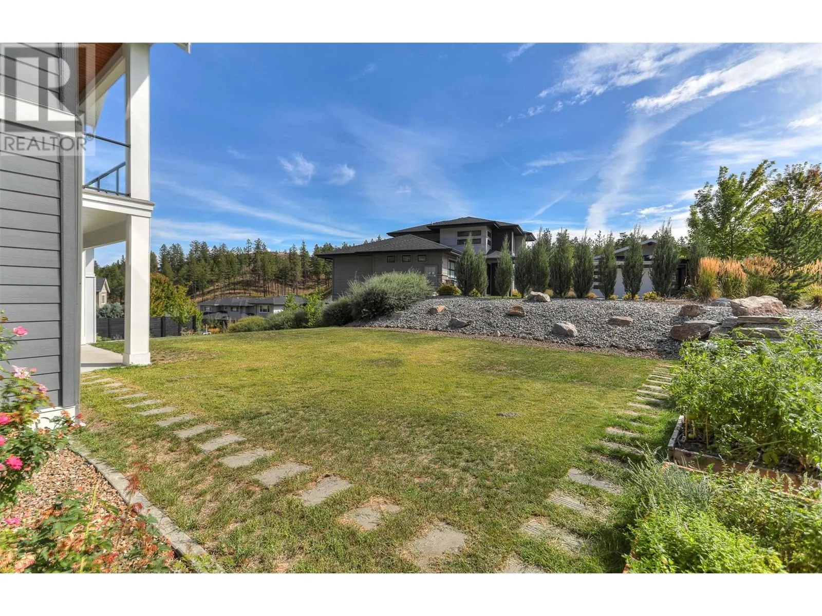 279 Upper Canyon Drive N