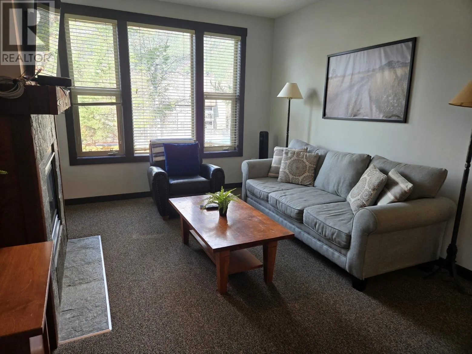 2070 SUMMIT Drive Unit# 201A & 201B