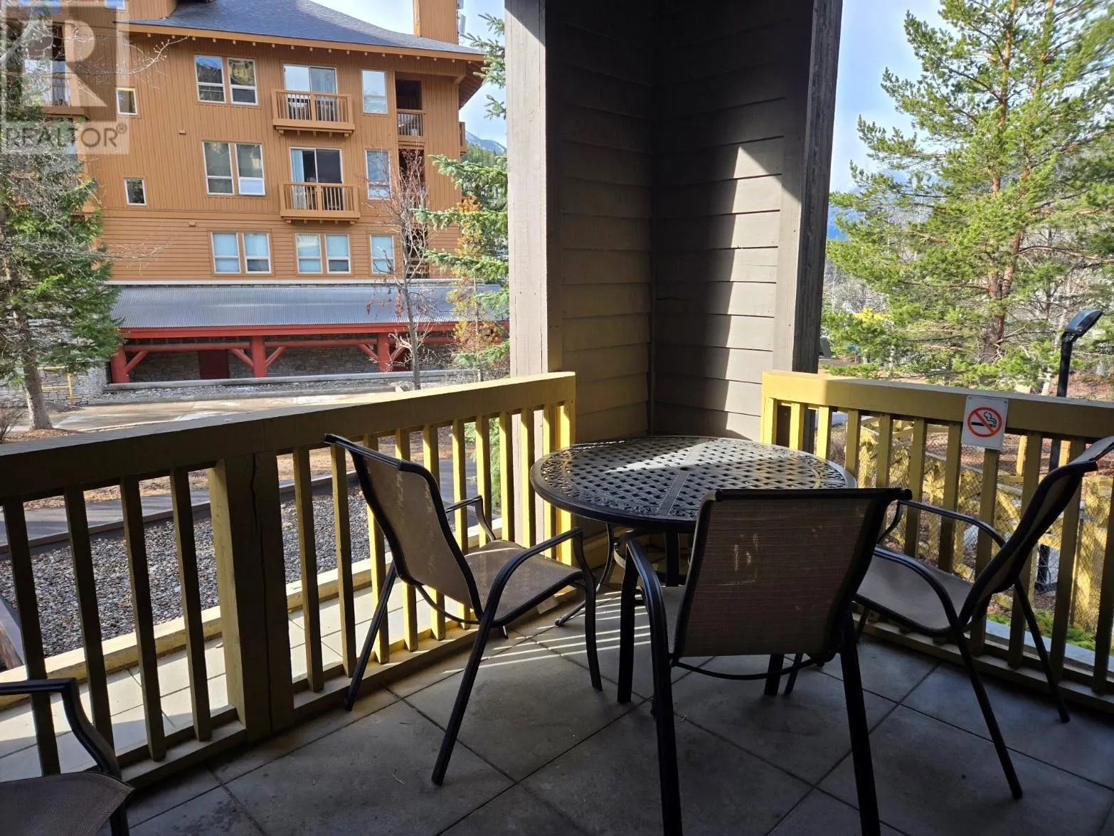2070 SUMMIT Drive Unit# 201A & 201B