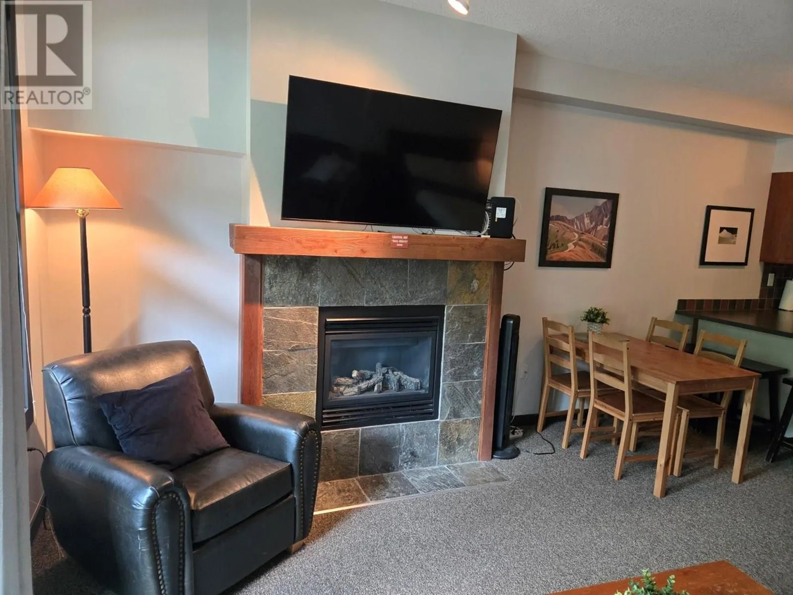2070 SUMMIT Drive Unit# 201A & 201B
