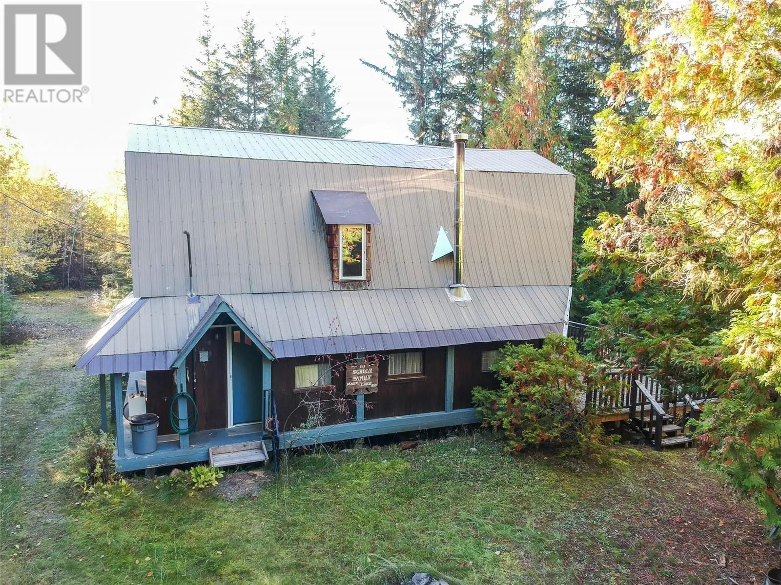 3217 Lumby Mabel Lake Road
