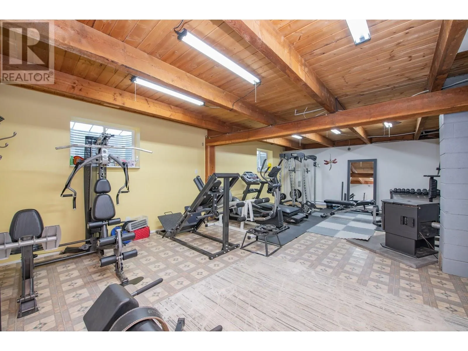 1416 Creighton Valley Road
