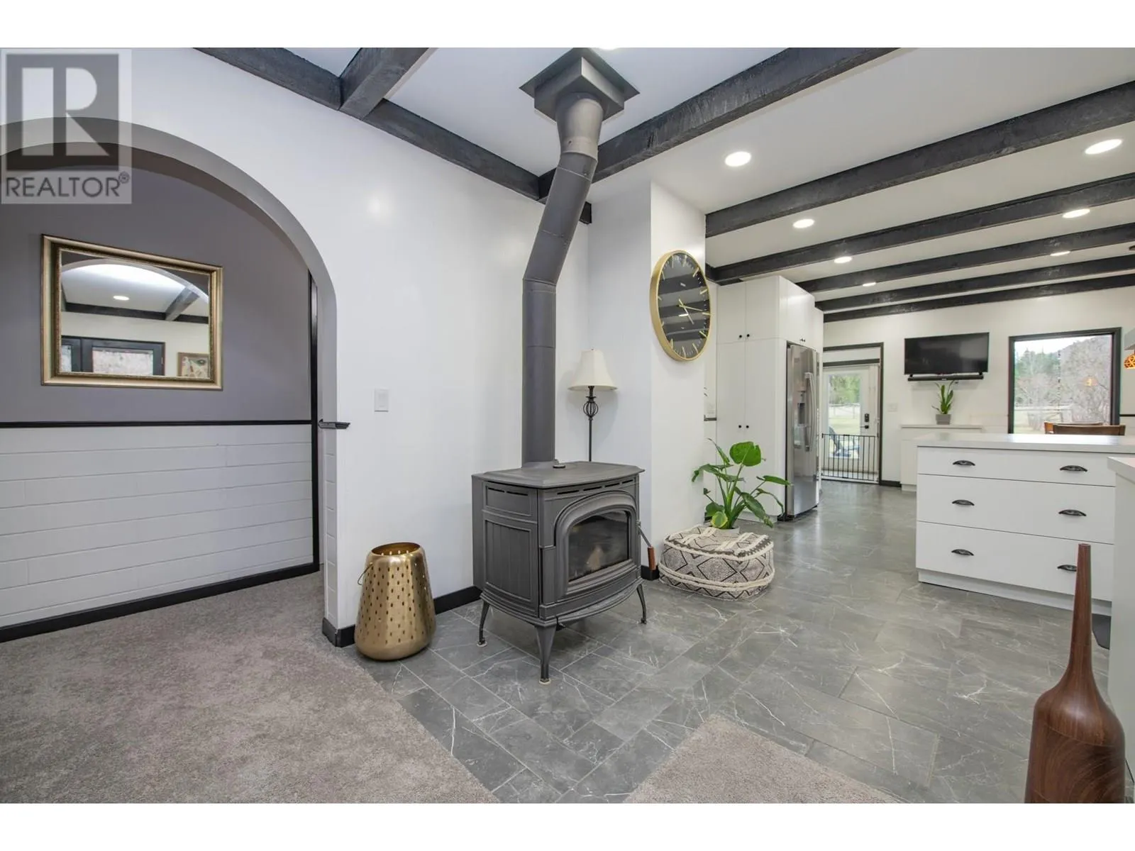 1416 Creighton Valley Road