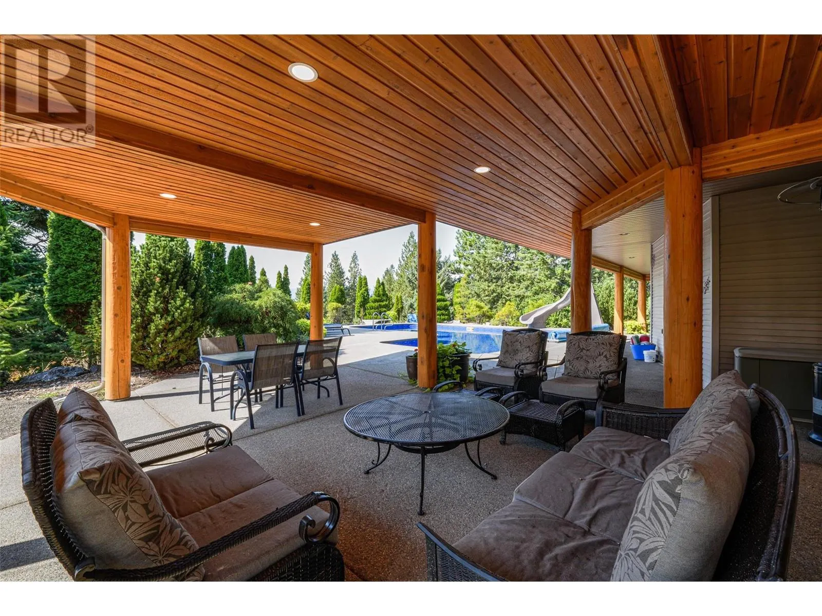 10 Candide Drive