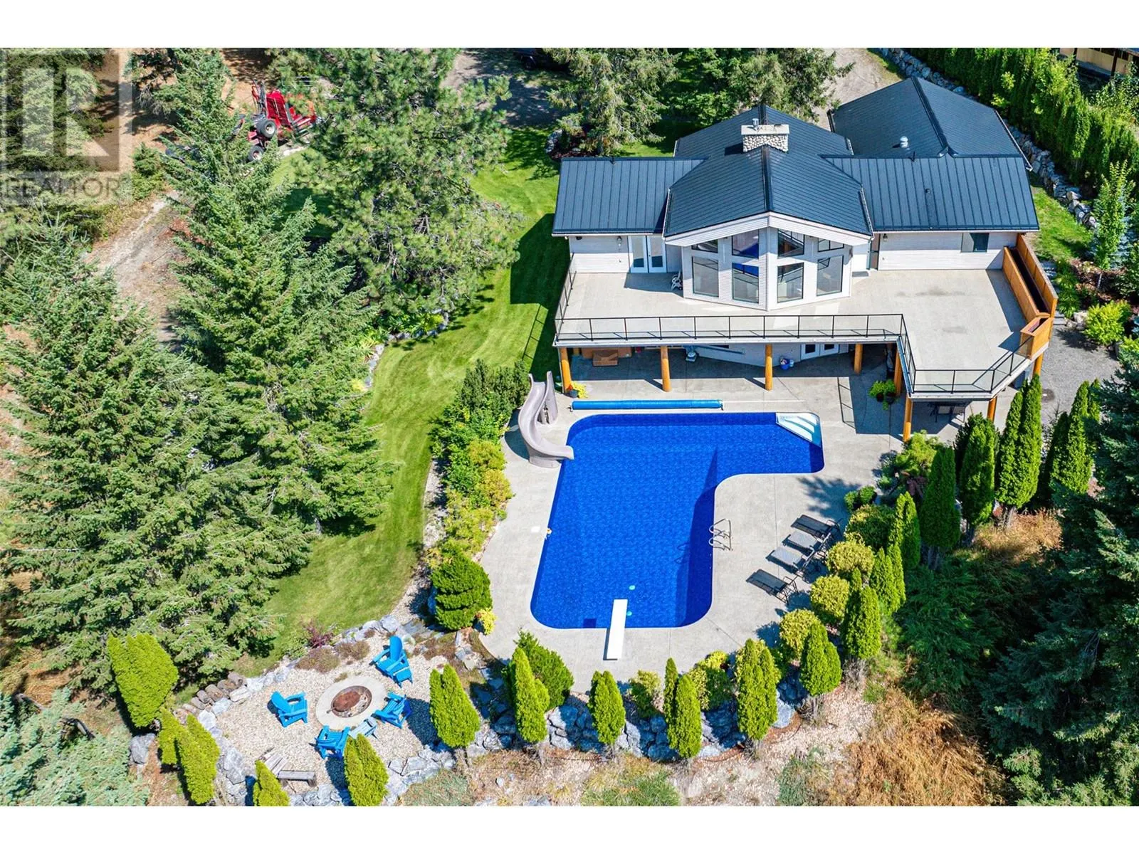 10 Candide Drive