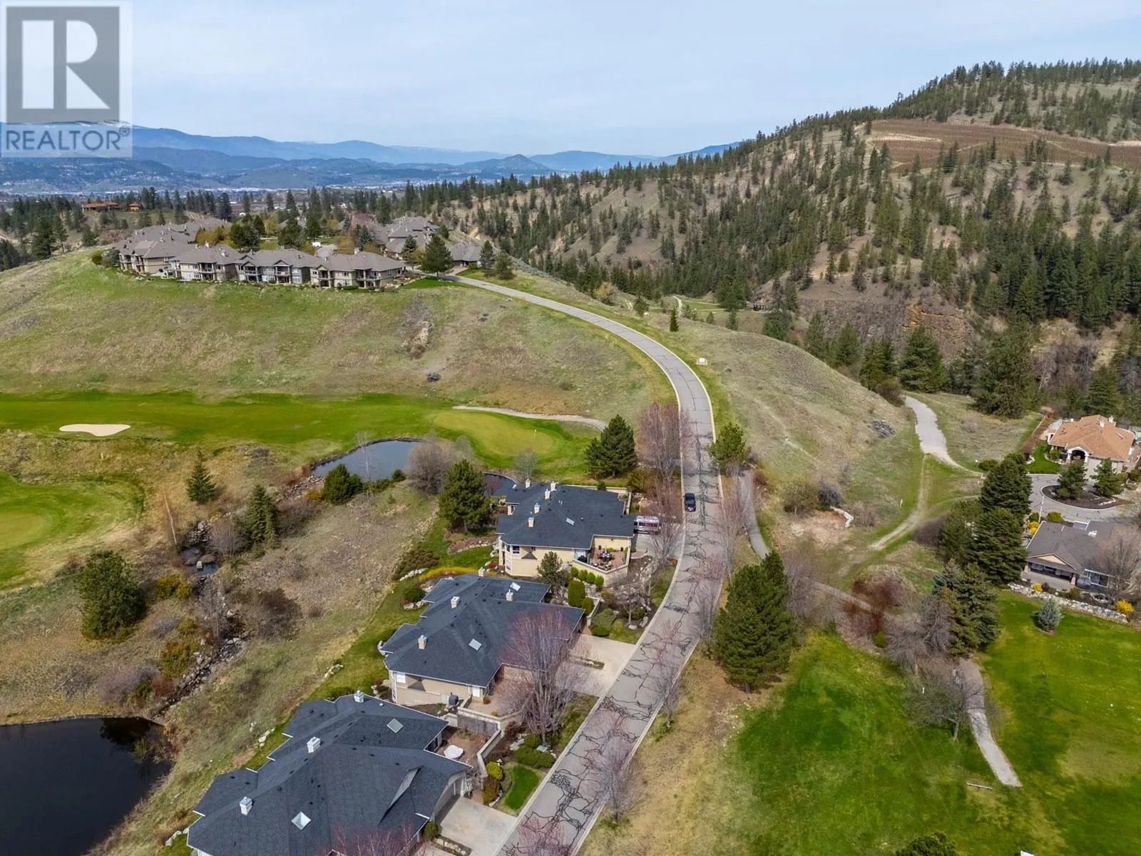 3888 Gallaghers Pinnacle Way Unit# 17