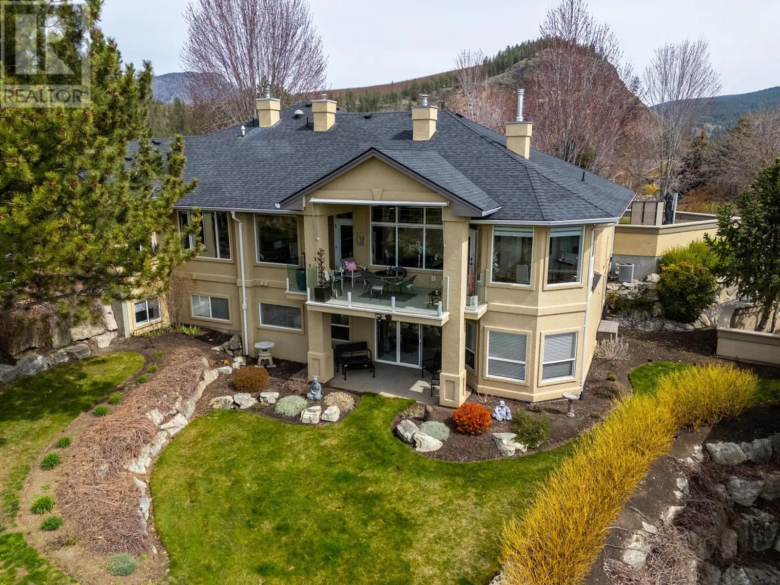 3888 Gallaghers Pinnacle Way Unit# 17