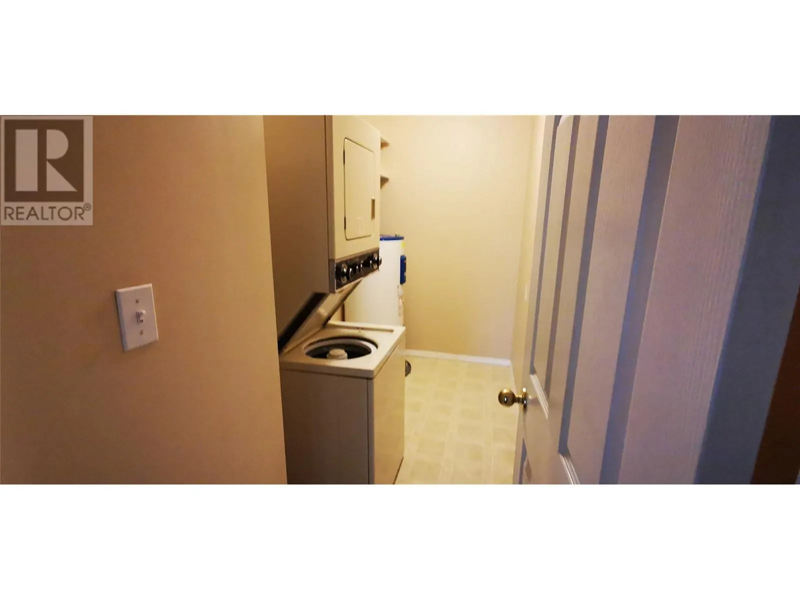 6329 Kootenay Street Unit# 1