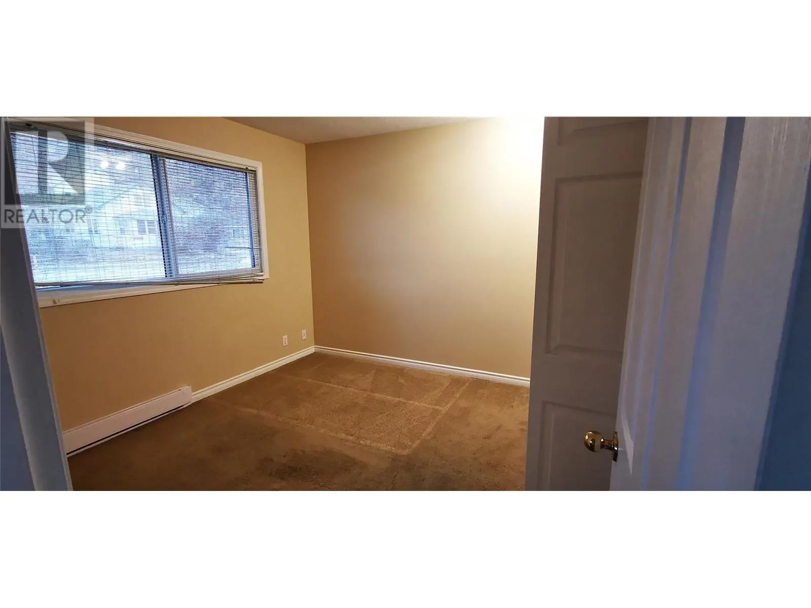 6329 Kootenay Street Unit# 1