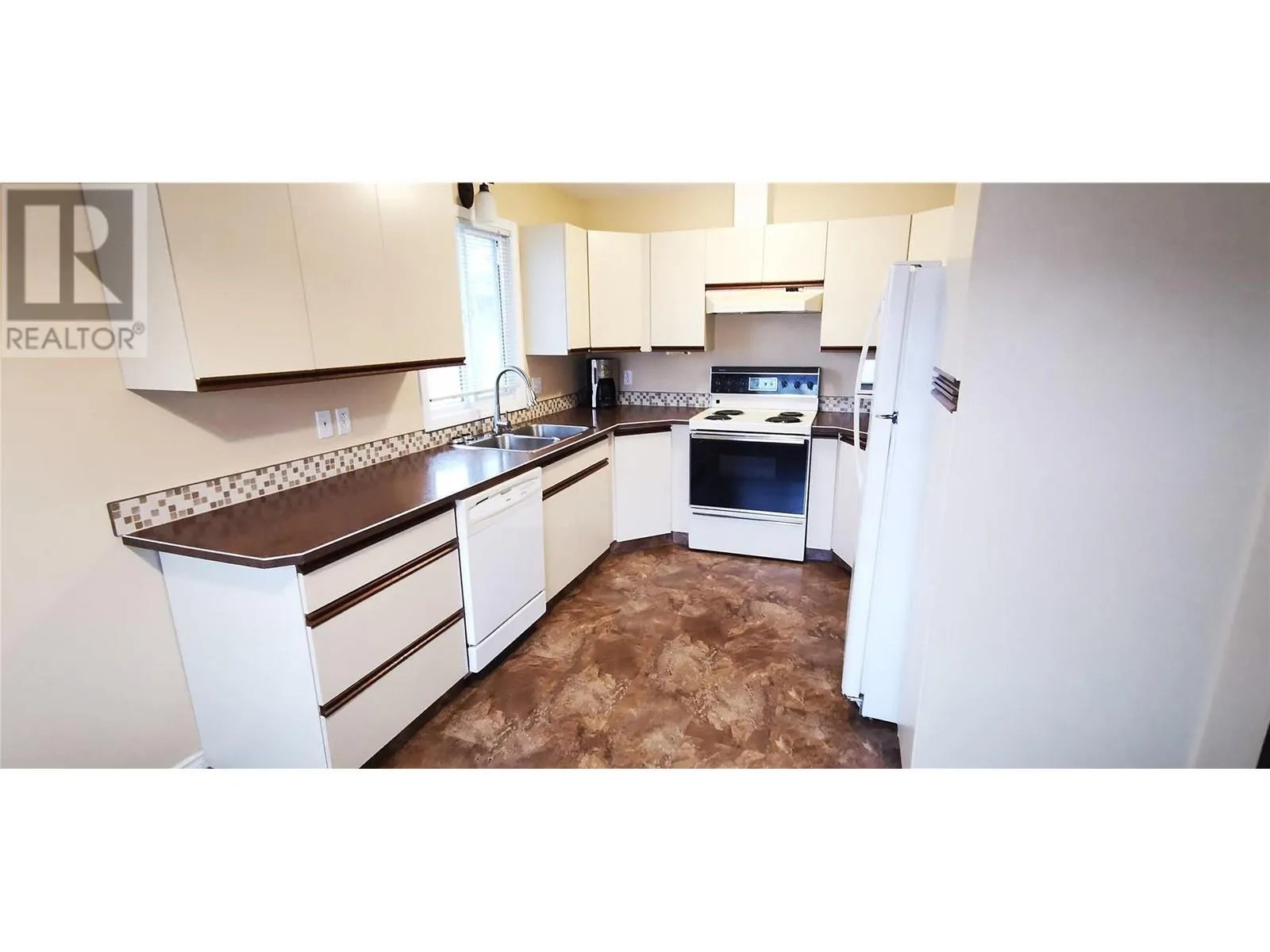 6329 Kootenay Street Unit# 1