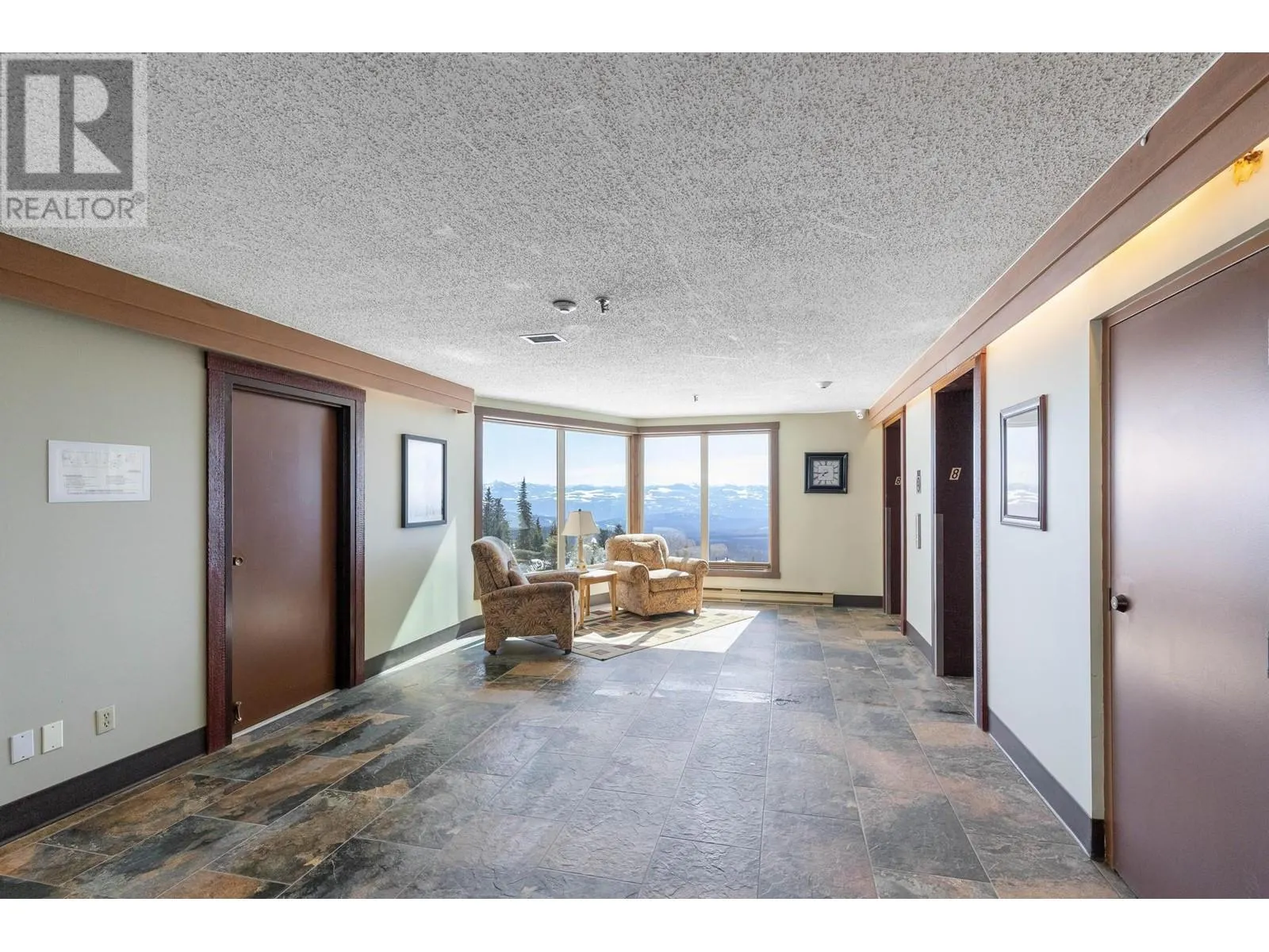 7470 Porcupine Road Unit# 913