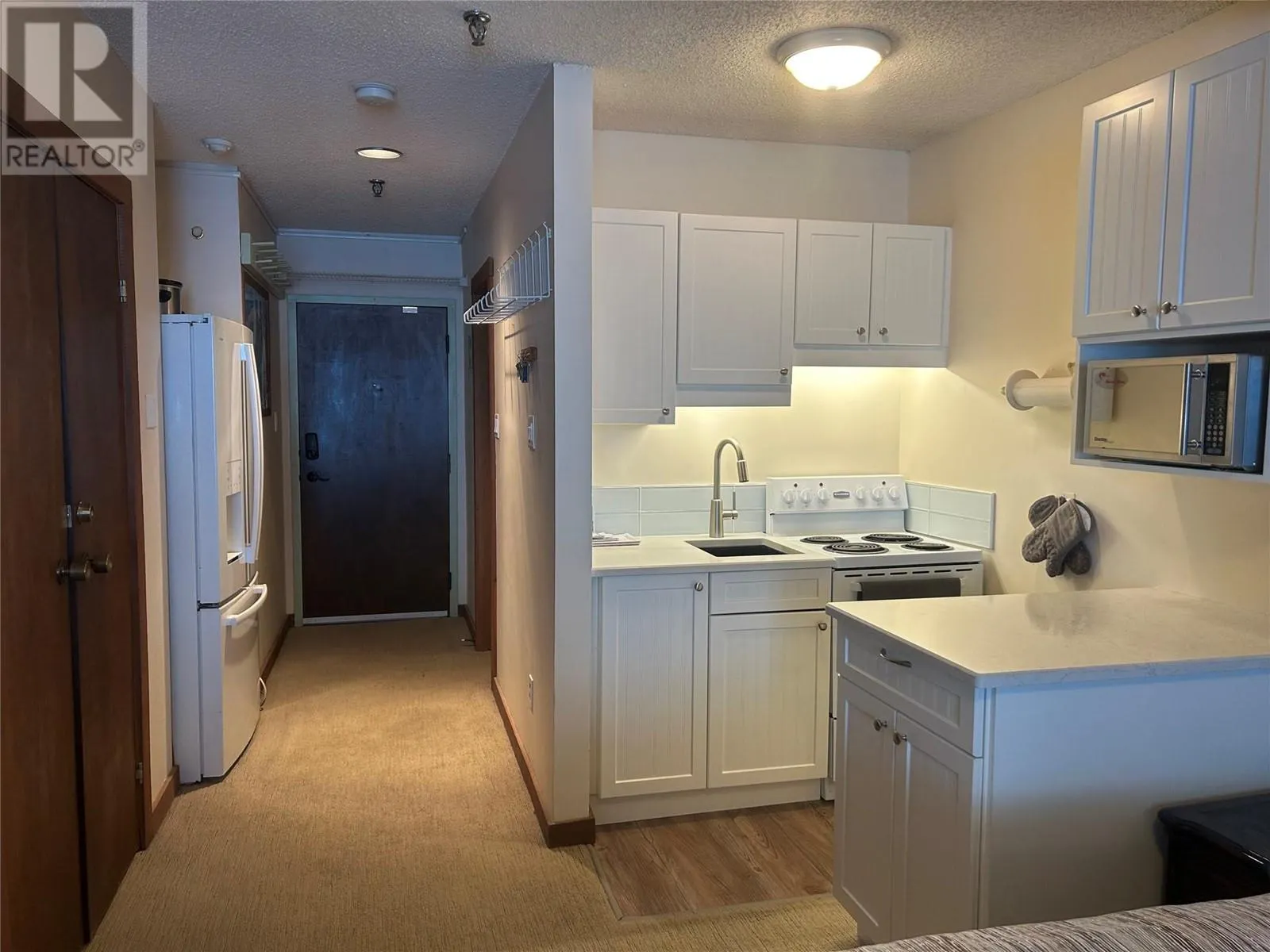 7470 Porcupine Road Unit# 913