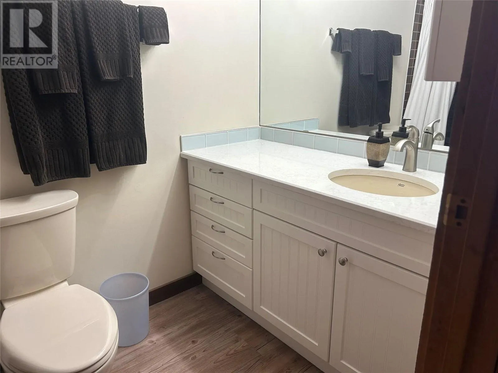 7470 Porcupine Road Unit# 913