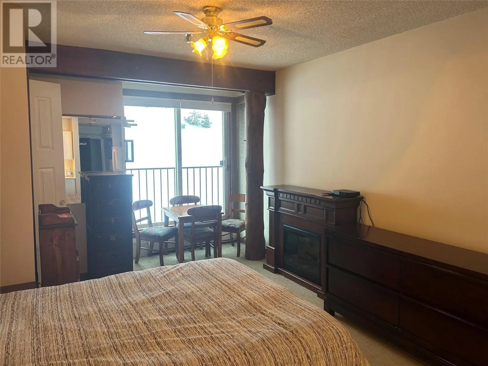 7470 Porcupine Road Unit# 913