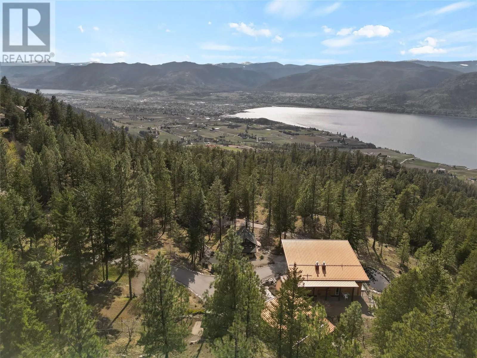 102 Vista Place