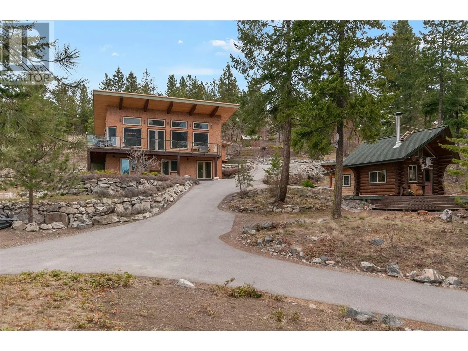 102 Vista Place