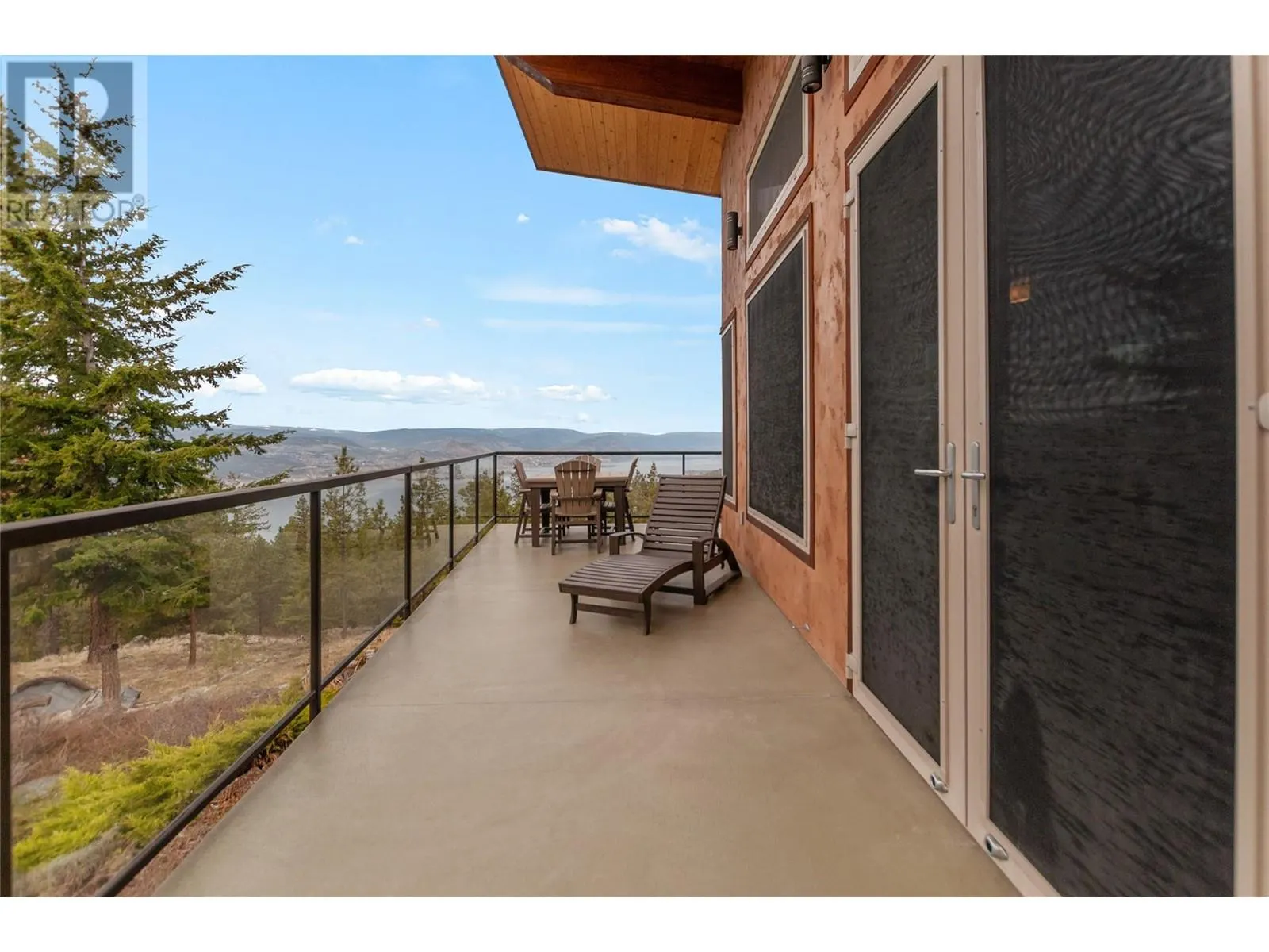 102 Vista Place