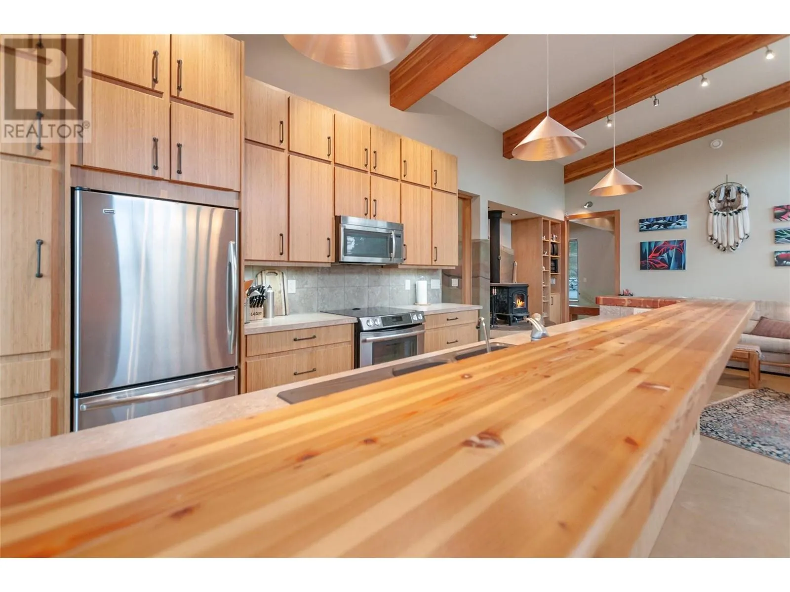 102 Vista Place