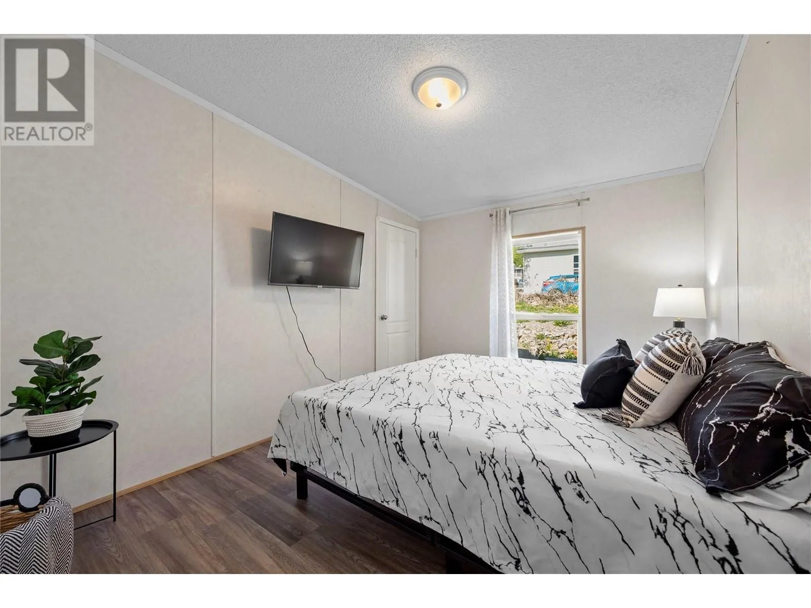 1885 Tappen Notch Hill Road Unit# 25