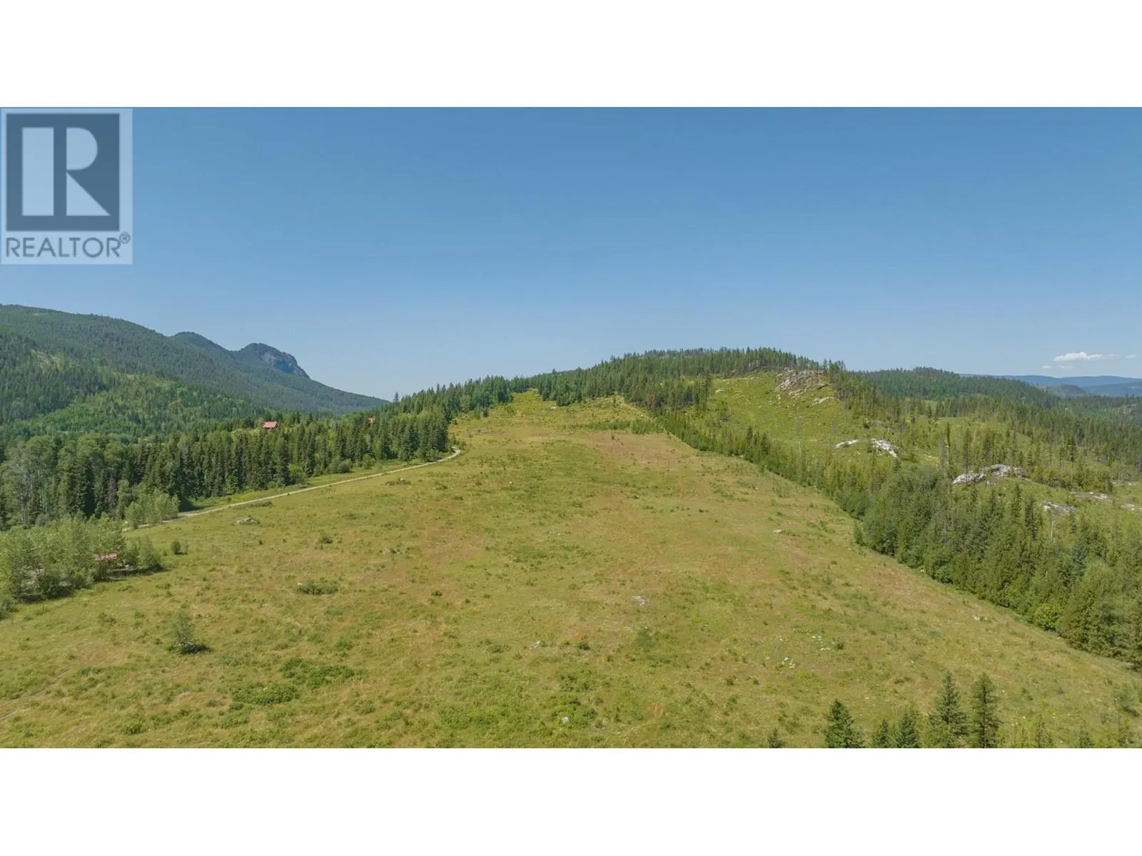 592 Bear Valley Road