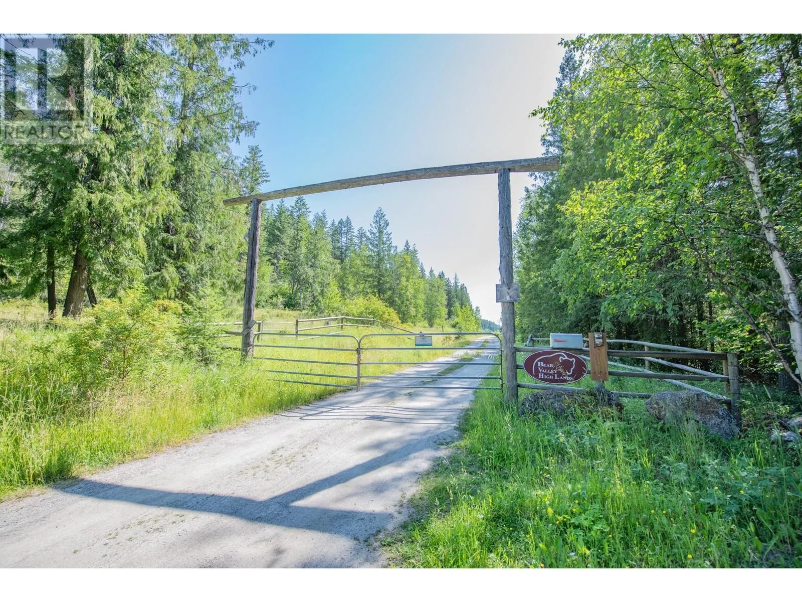 592 Bear Valley Road
