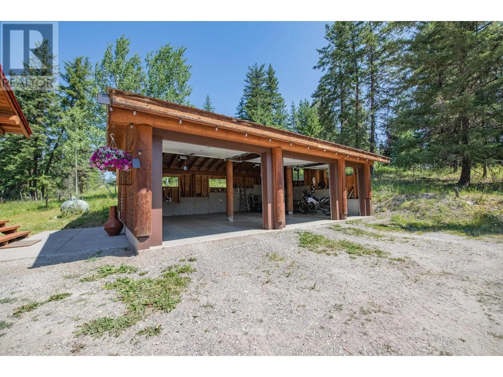 592 Bear Valley Road