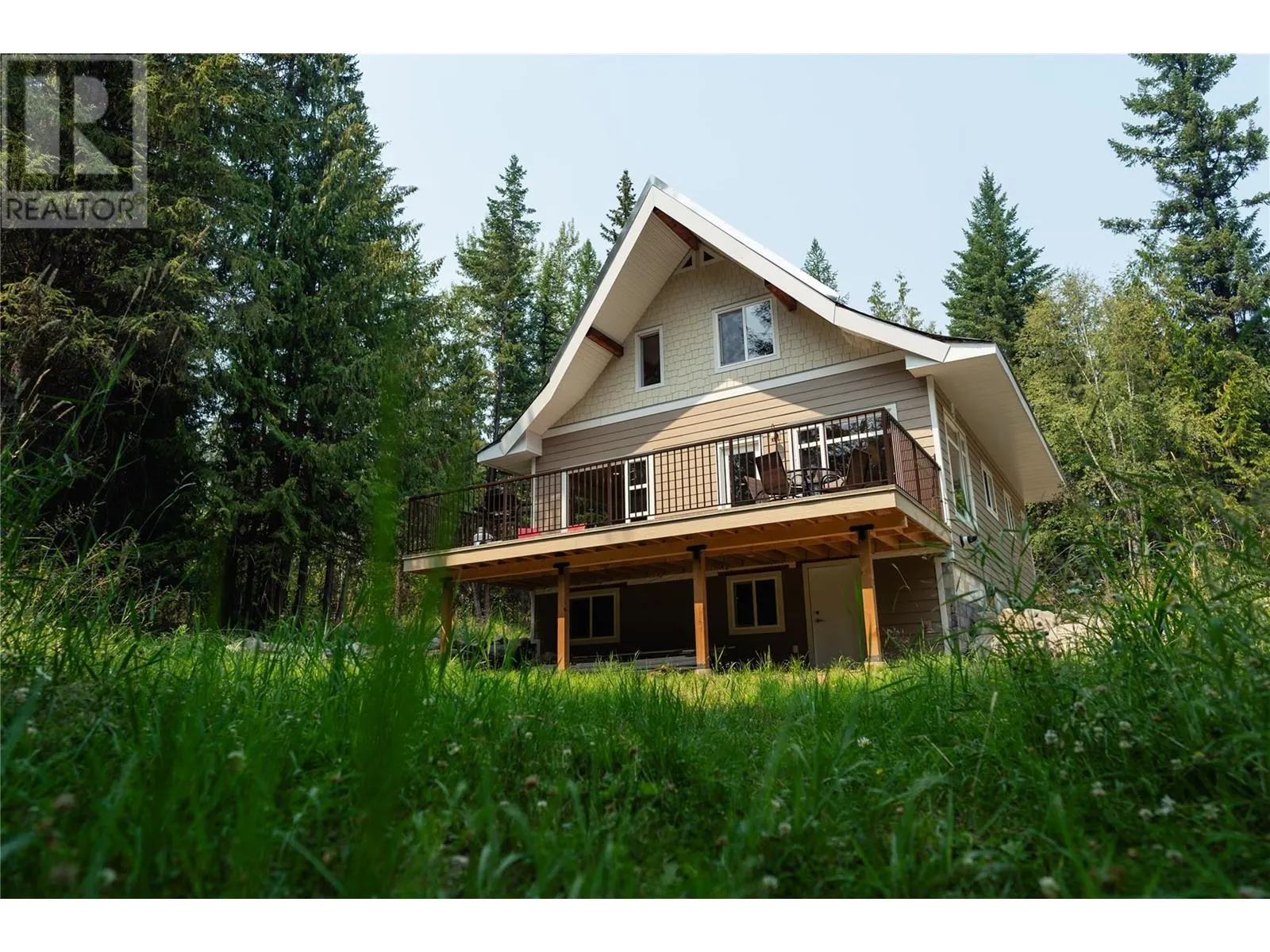 592 Bear Valley Road