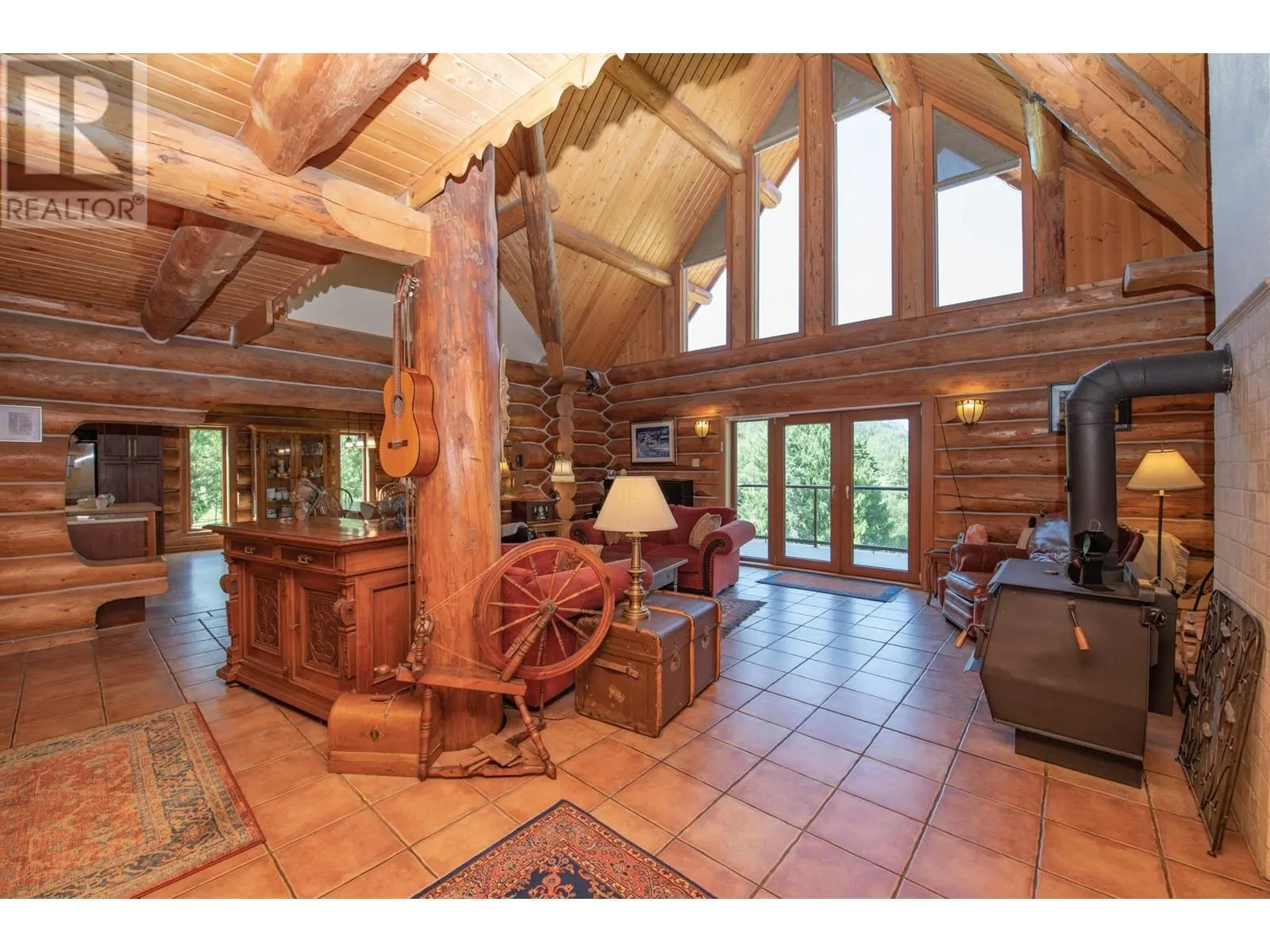 592 Bear Valley Road