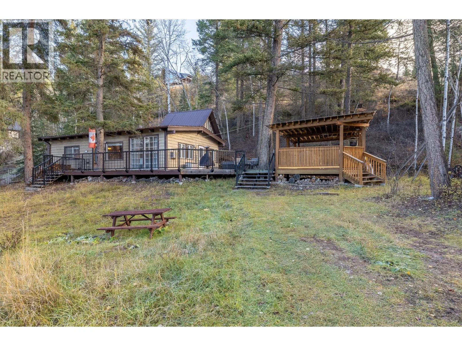 4736 COPPER Crescent