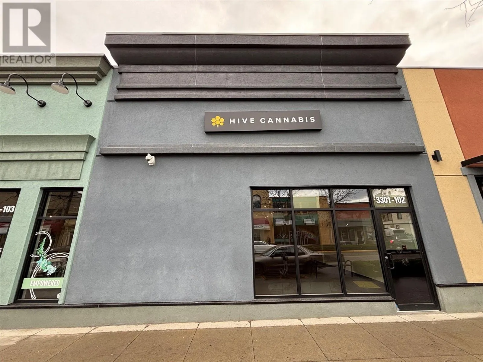 #102 - 3301 30th Avenue