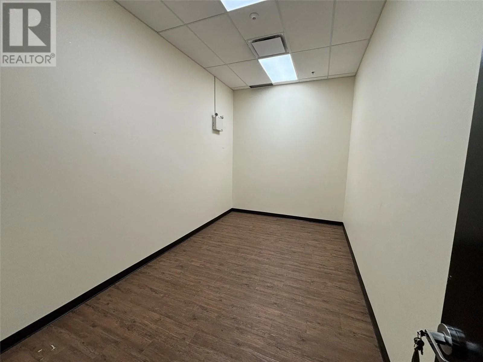 #102 - 3301 30th Avenue