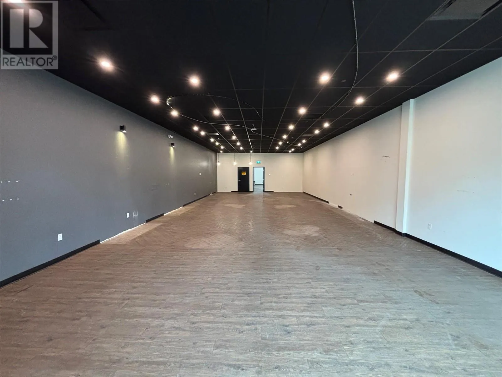 #102 - 3301 30th Avenue