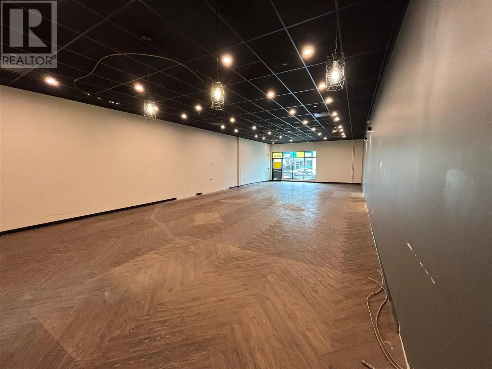 #102 - 3301 30th Avenue