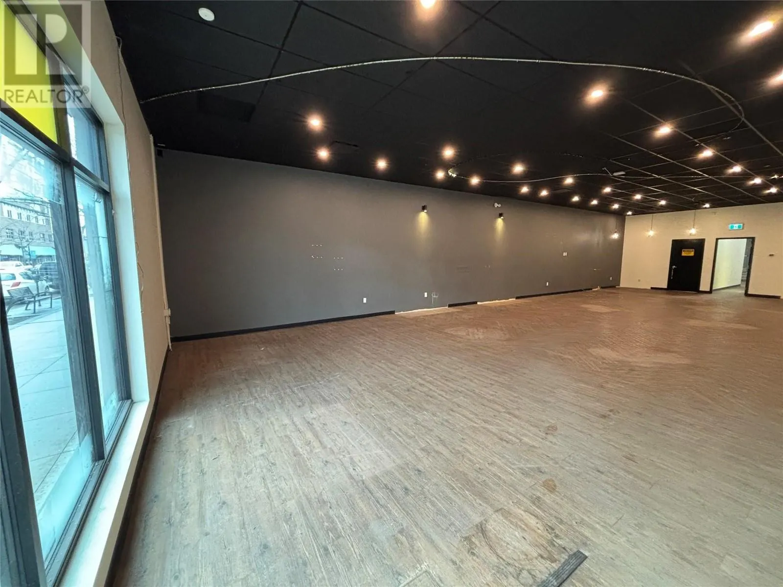 #102 - 3301 30th Avenue