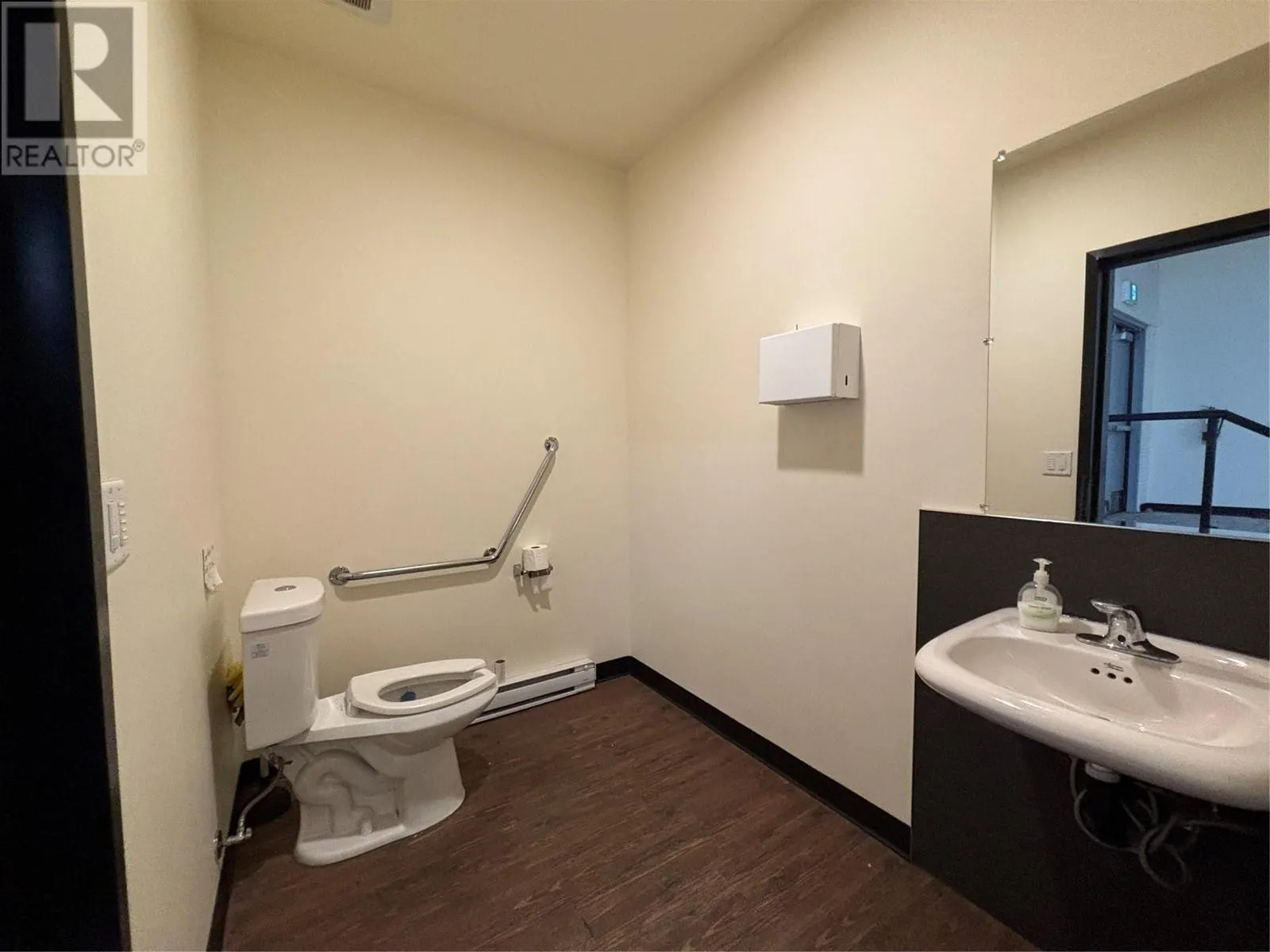 #102 - 3301 30th Avenue