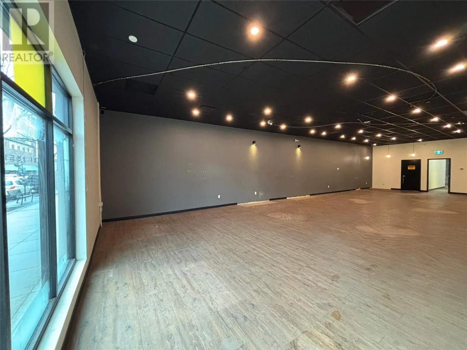 #102 - 3301 30th Avenue