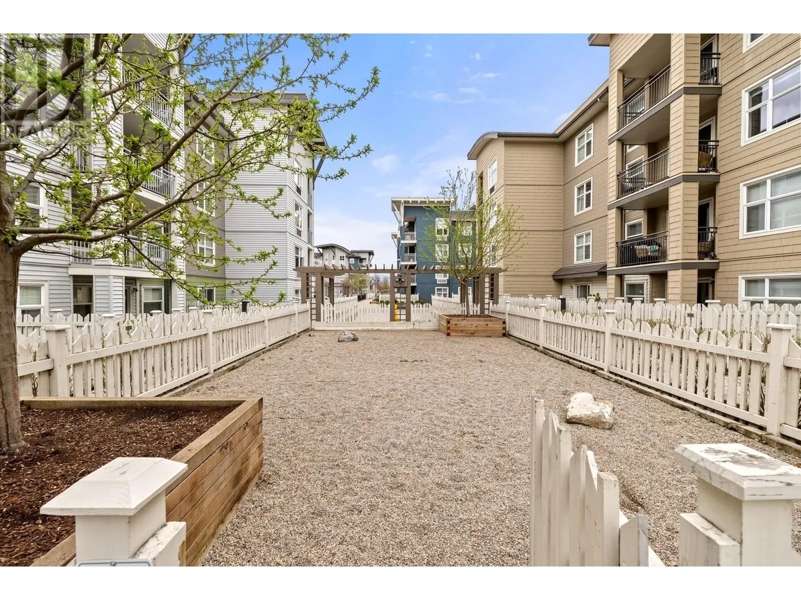 547 Yates Road Unit# 406