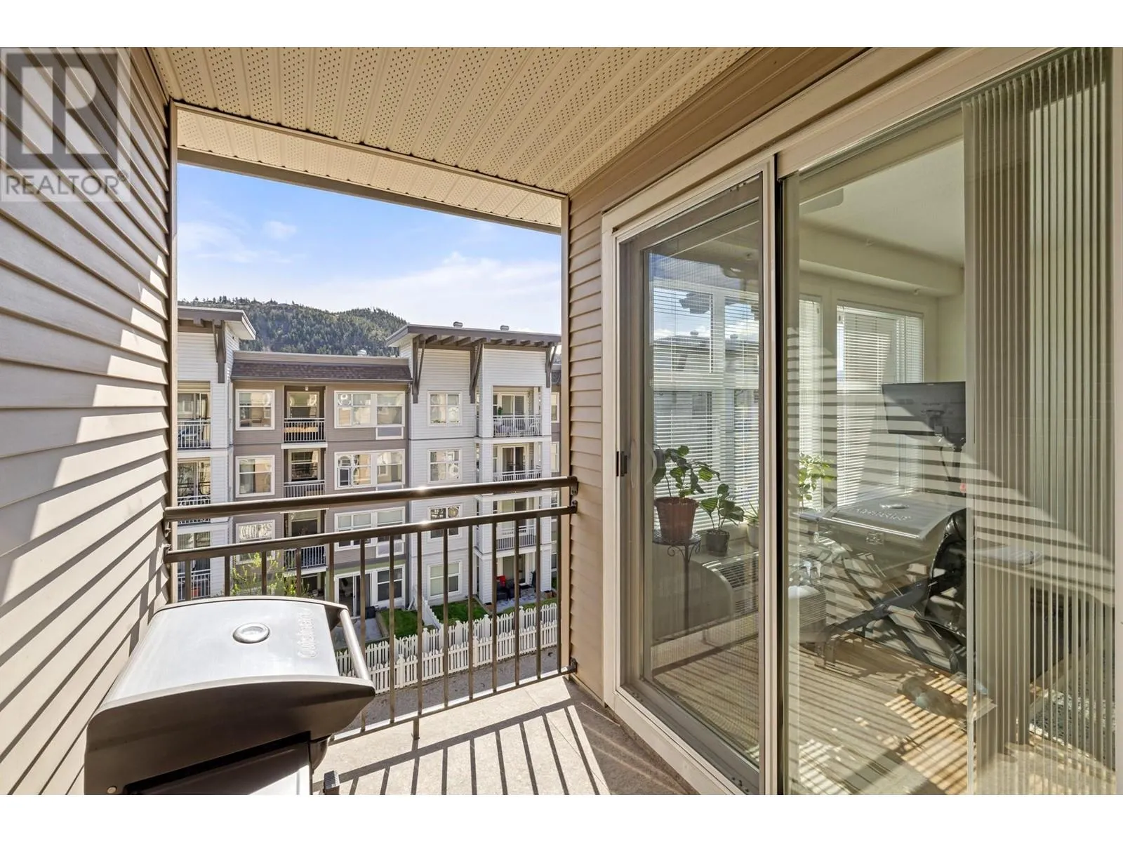 547 Yates Road Unit# 406