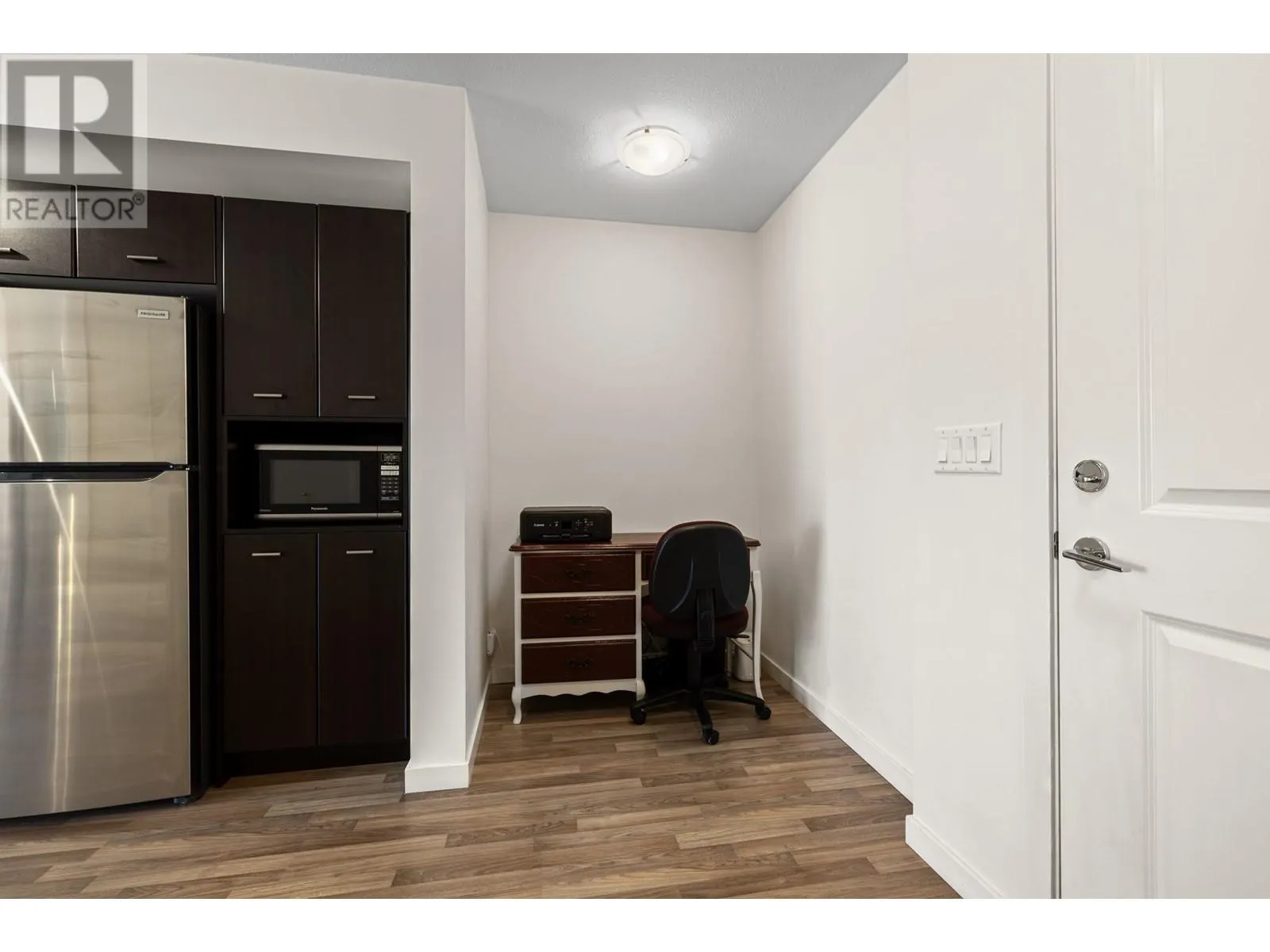 547 Yates Road Unit# 406