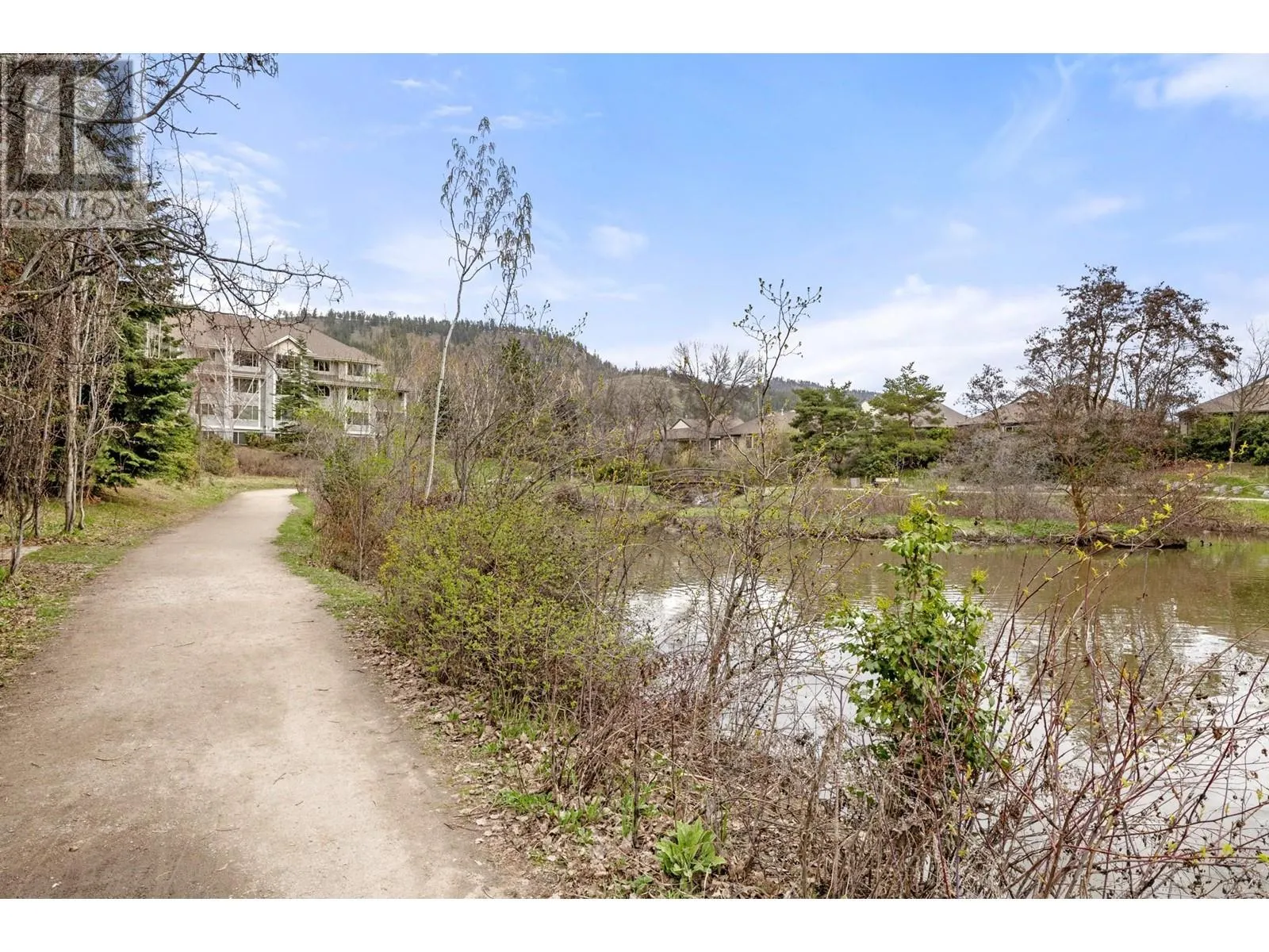 547 Yates Road Unit# 406