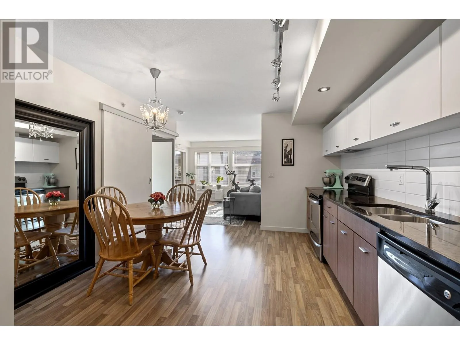 547 Yates Road Unit# 406