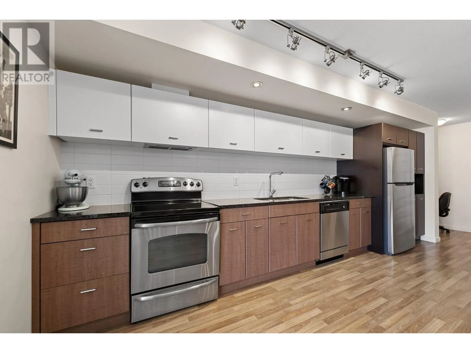 547 Yates Road Unit# 406