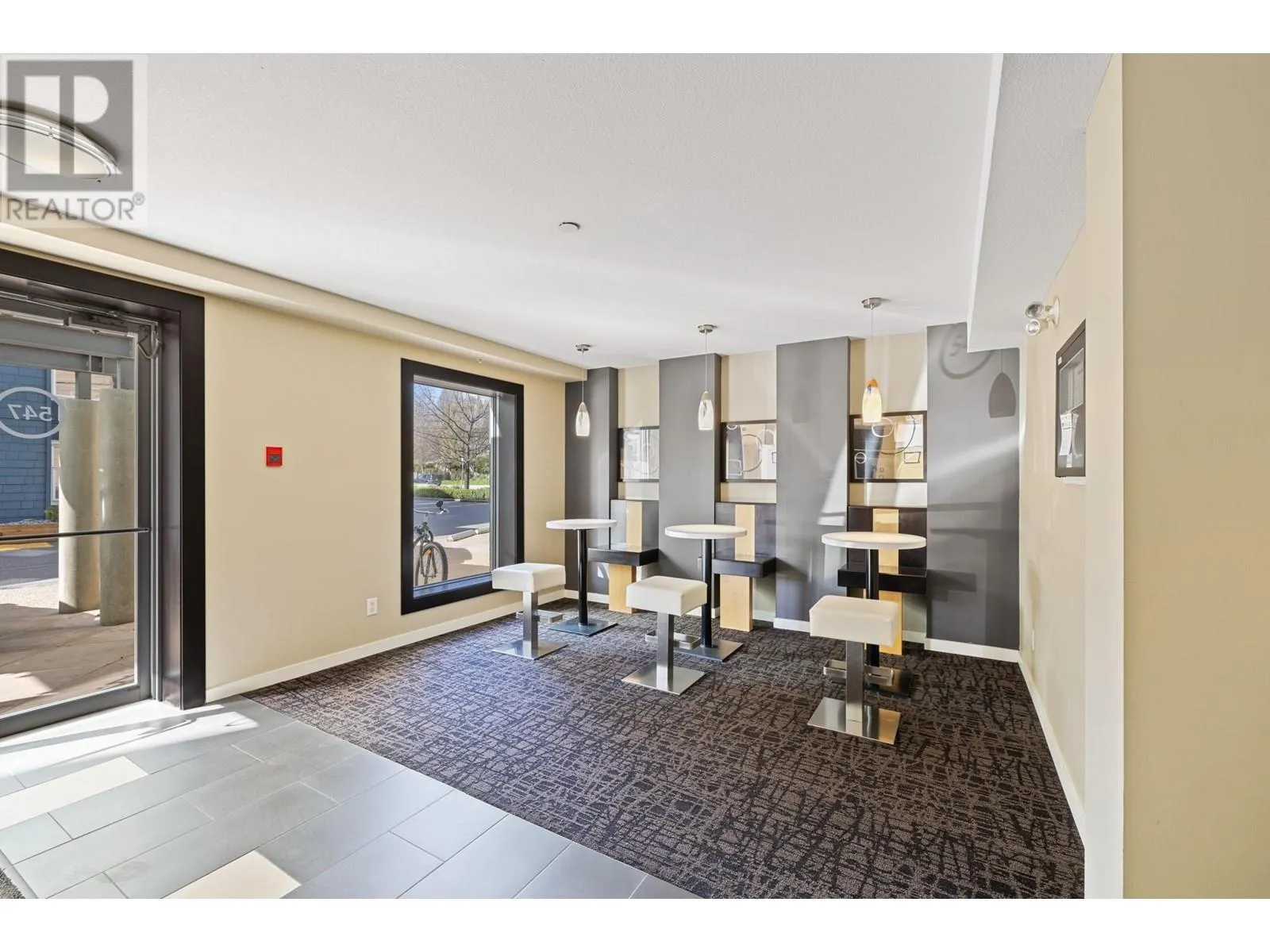 547 Yates Road Unit# 406