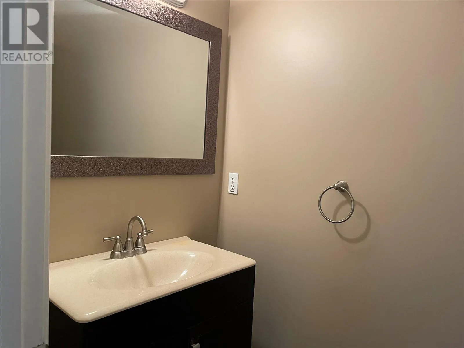 3202 32 Avenue Unit# C