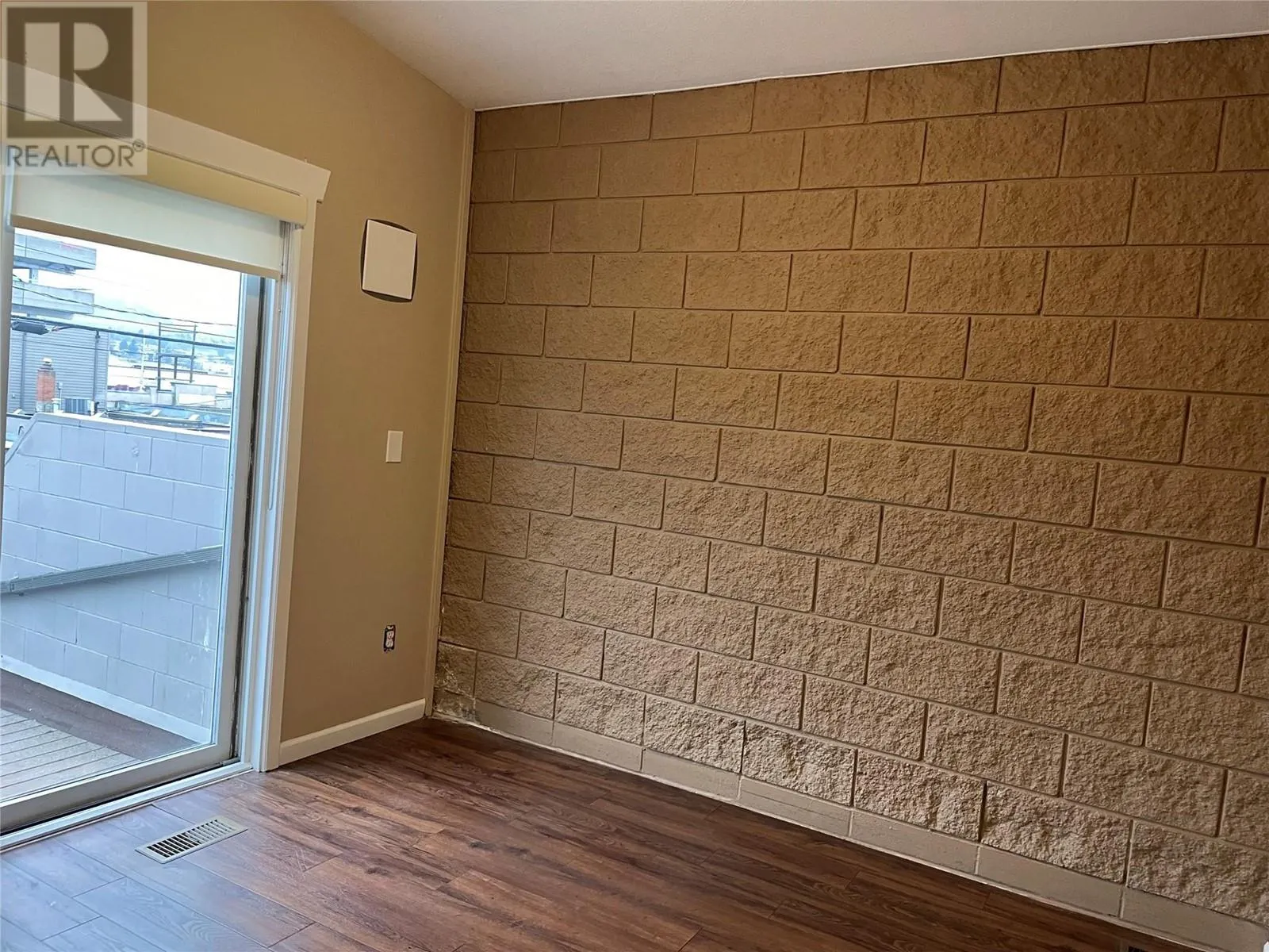 3202 32 Avenue Unit# C