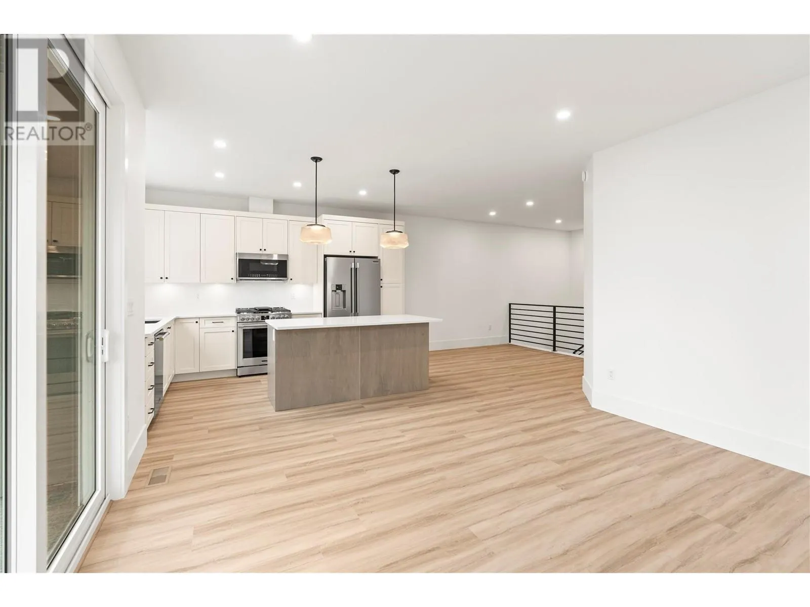 6989/6997 Manning Place