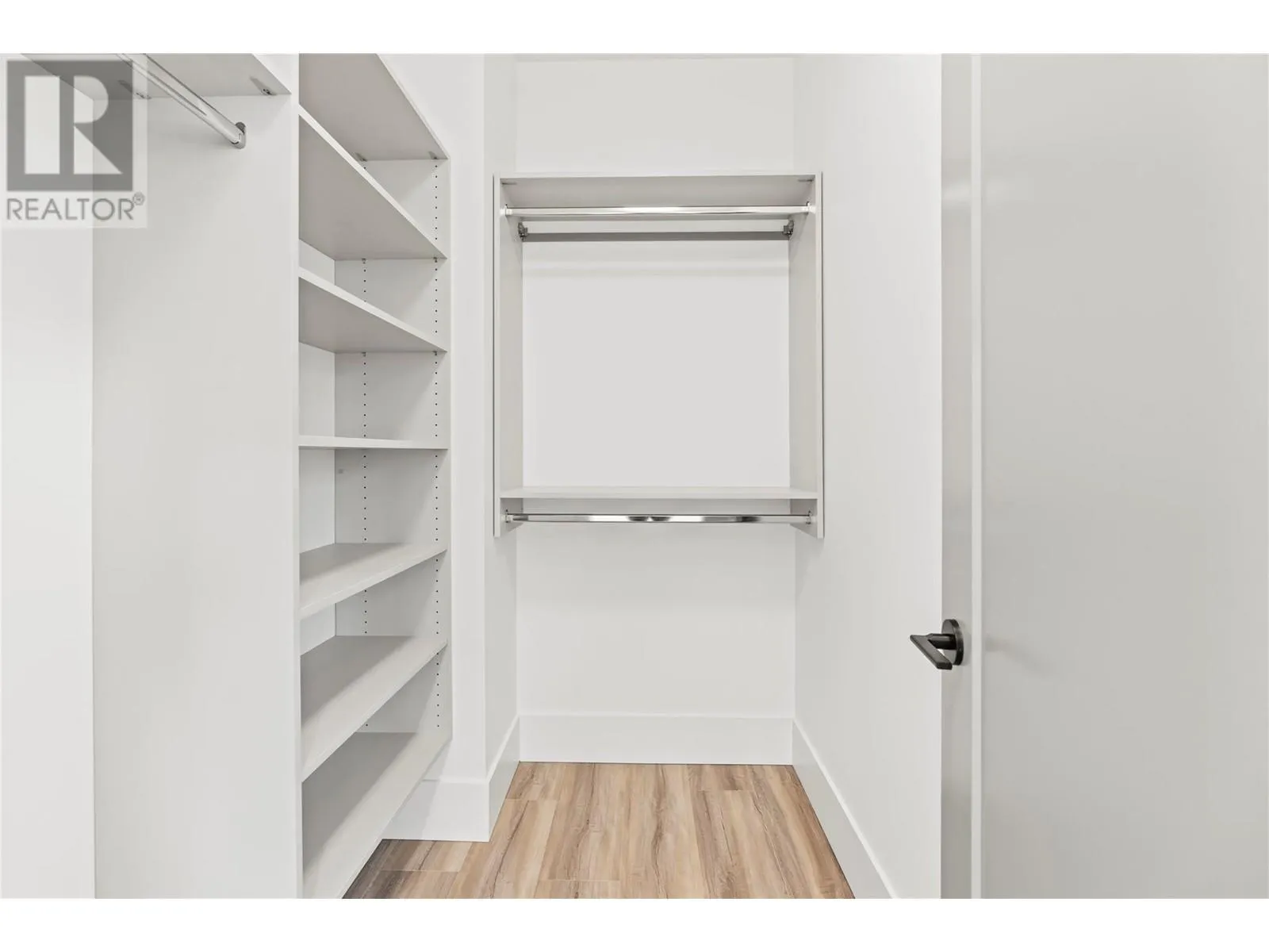 6989/6997 Manning Place