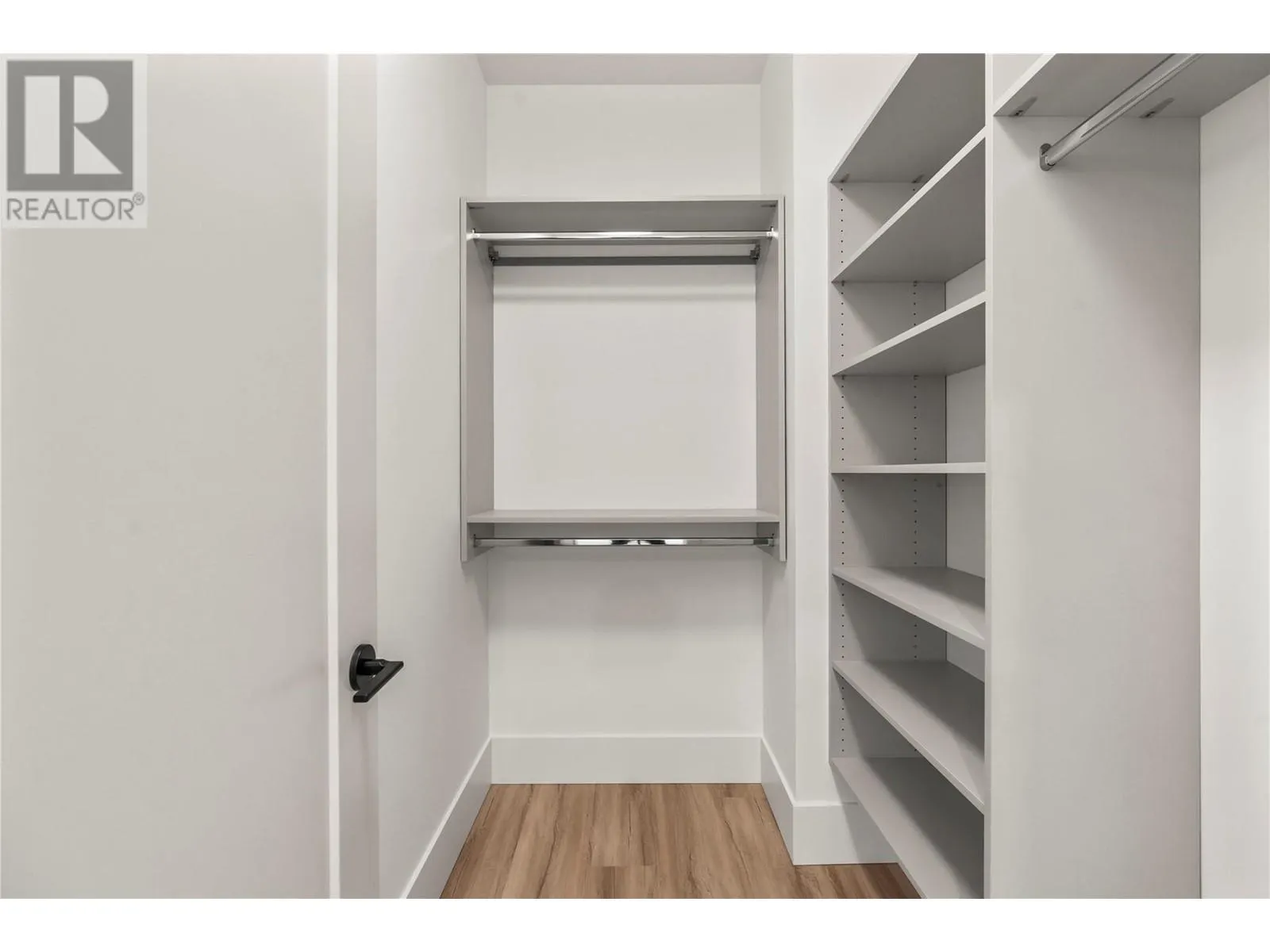 6989/6997 Manning Place