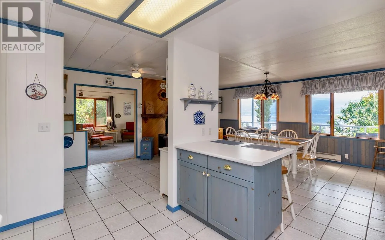 7820 Squilax-Anglemont Road