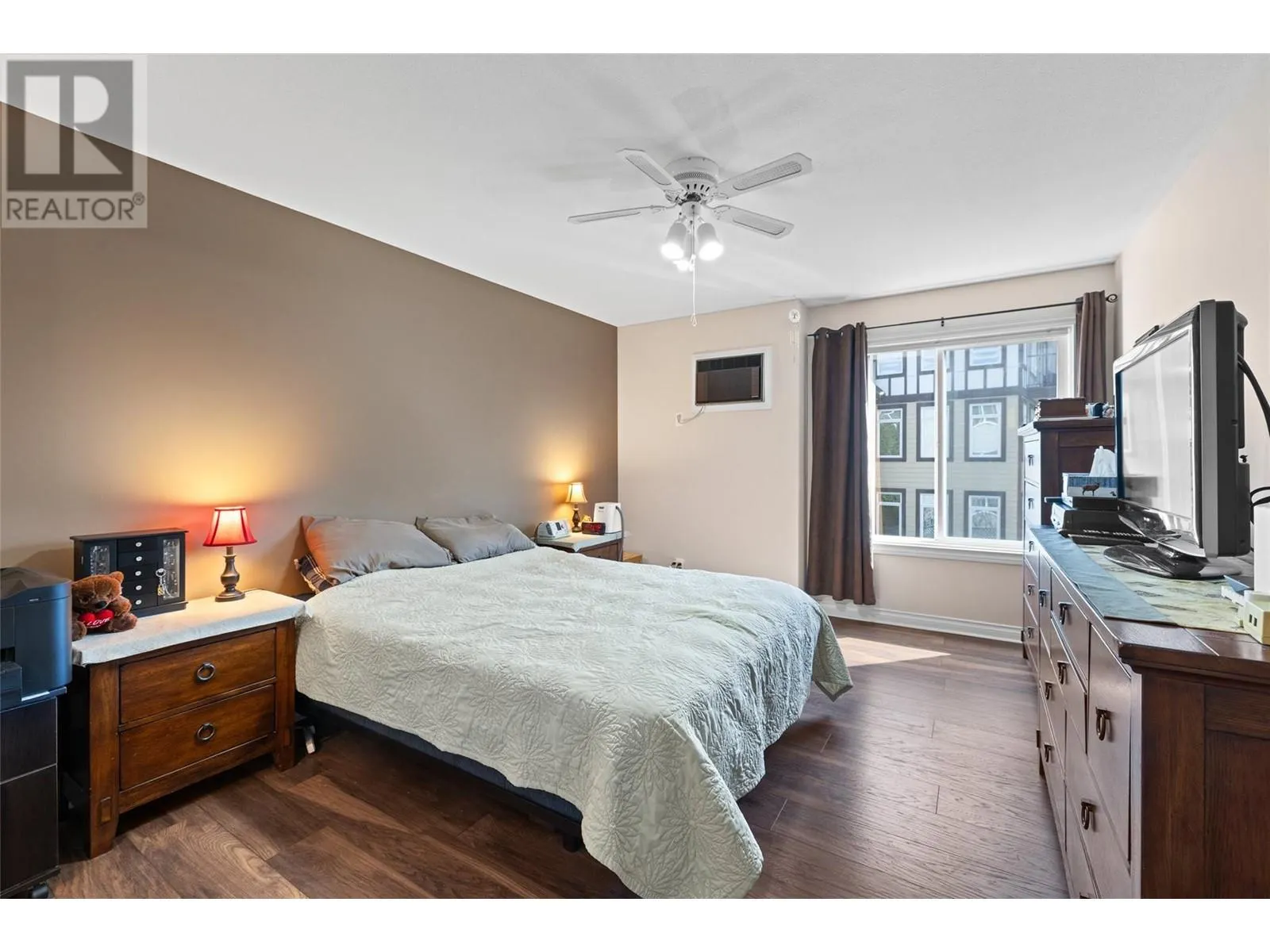 3815 Brown Road Unit# 210